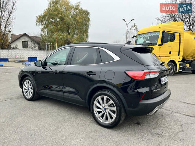 Черный Форд Эскейп, объемом двигателя 2 л и пробегом 41 тыс. км за 20800 $, фото 31 на Automoto.ua