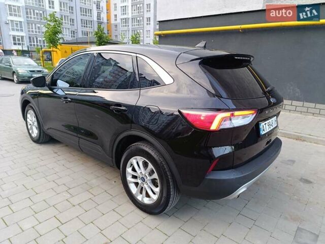 Черный Форд Эскейп, объемом двигателя 2.5 л и пробегом 31 тыс. км за 21499 $, фото 3 на Automoto.ua