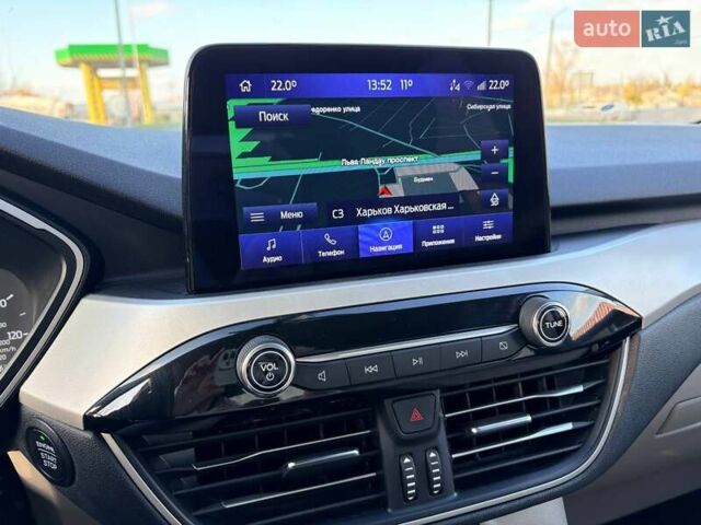 Чорний Форд Ескейп, об'ємом двигуна 1.5 л та пробігом 32 тис. км за 19500 $, фото 9 на Automoto.ua