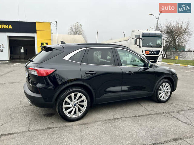 Черный Форд Эскейп, объемом двигателя 2 л и пробегом 41 тыс. км за 20800 $, фото 21 на Automoto.ua