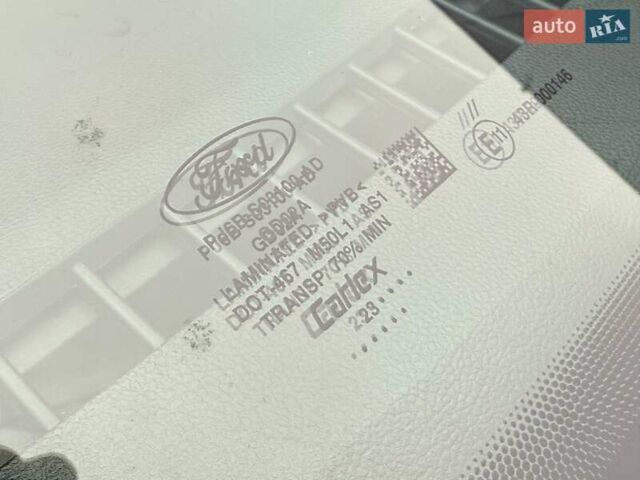 Черный Форд Эскейп, объемом двигателя 1.5 л и пробегом 19 тыс. км за 20999 $, фото 43 на Automoto.ua