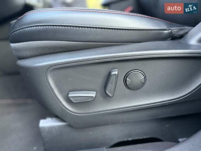 Черный Форд Эскейп, объемом двигателя 1.5 л и пробегом 19 тыс. км за 20500 $, фото 68 на Automoto.ua