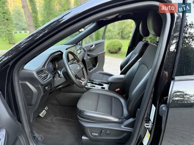 Черный Форд Эскейп, объемом двигателя 1.5 л и пробегом 19 тыс. км за 20500 $, фото 67 на Automoto.ua