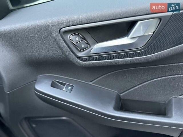 Черный Форд Эскейп, объемом двигателя 1.5 л и пробегом 19 тыс. км за 20500 $, фото 70 на Automoto.ua