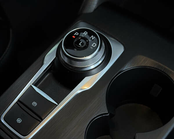 Черный Форд Эскейп, объемом двигателя 1.5 л и пробегом 33 тыс. км за 21800 $, фото 25 на Automoto.ua