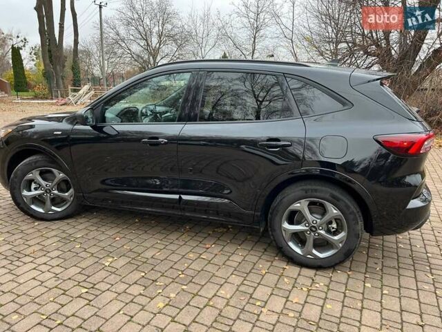 Черный Форд Эскейп, объемом двигателя 2.5 л и пробегом 22 тыс. км за 25000 $, фото 1 на Automoto.ua