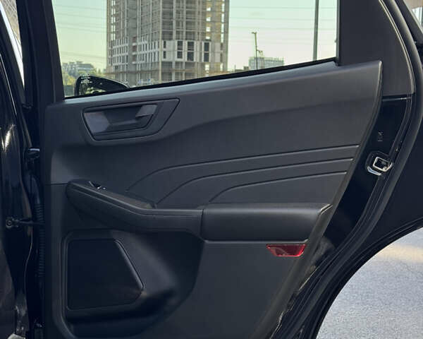 Черный Форд Эскейп, объемом двигателя 1.5 л и пробегом 7 тыс. км за 23900 $, фото 58 на Automoto.ua