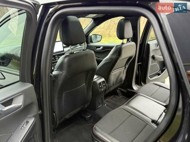 Черный Форд Эскейп, объемом двигателя 1.5 л и пробегом 19 тыс. км за 20999 $, фото 75 на Automoto.ua