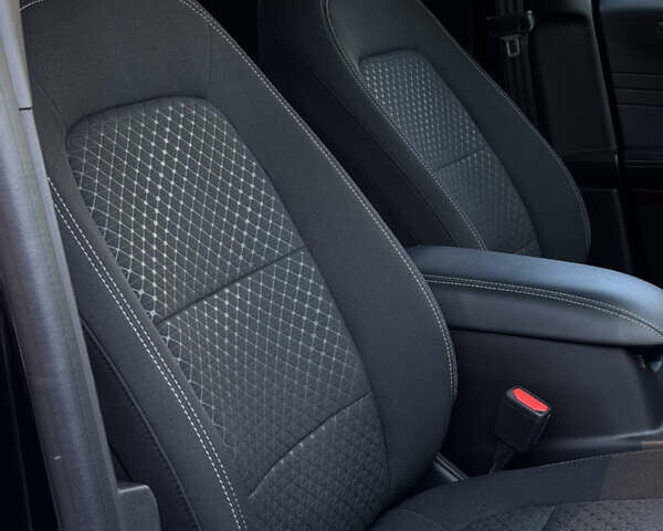 Черный Форд Эскейп, объемом двигателя 1.5 л и пробегом 7 тыс. км за 23900 $, фото 51 на Automoto.ua