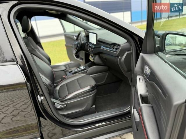 Черный Форд Эскейп, объемом двигателя 1.5 л и пробегом 19 тыс. км за 20999 $, фото 68 на Automoto.ua