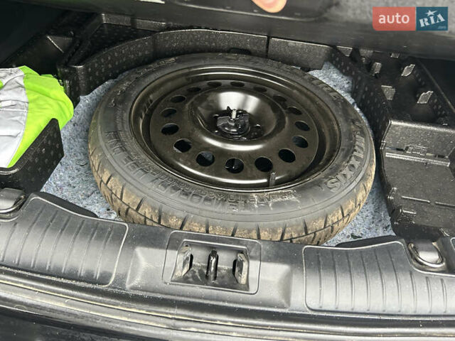 Черный Форд Эскейп, объемом двигателя 1.5 л и пробегом 30 тыс. км за 24000 $, фото 15 на Automoto.ua