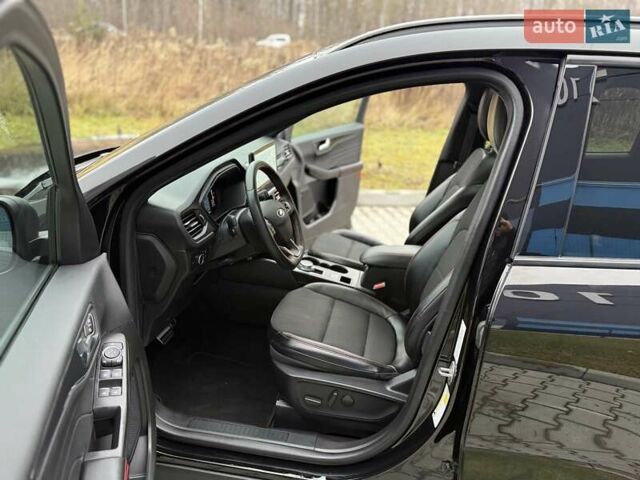 Черный Форд Эскейп, объемом двигателя 1.5 л и пробегом 19 тыс. км за 20999 $, фото 53 на Automoto.ua