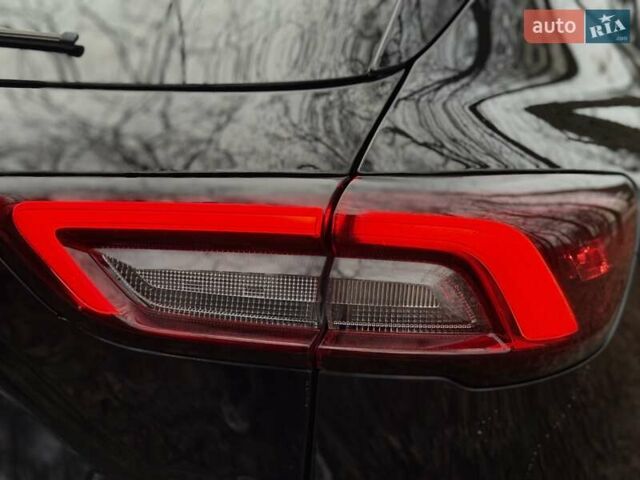 Черный Форд Эскейп, объемом двигателя 1.5 л и пробегом 19 тыс. км за 20999 $, фото 41 на Automoto.ua