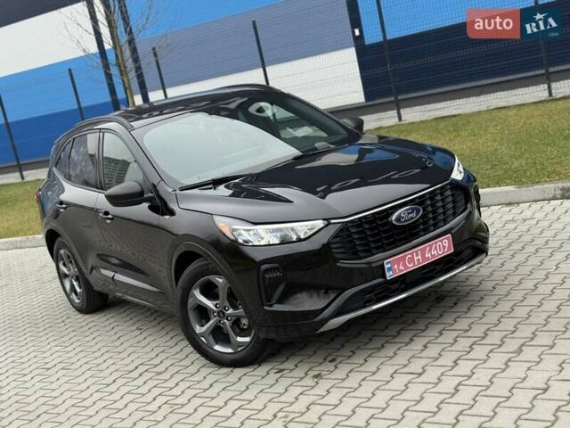 Черный Форд Эскейп, объемом двигателя 1.5 л и пробегом 19 тыс. км за 20999 $, фото 5 на Automoto.ua