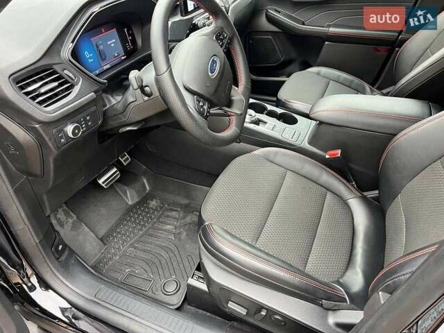 Черный Форд Эскейп, объемом двигателя 2.5 л и пробегом 22 тыс. км за 25000 $, фото 10 на Automoto.ua