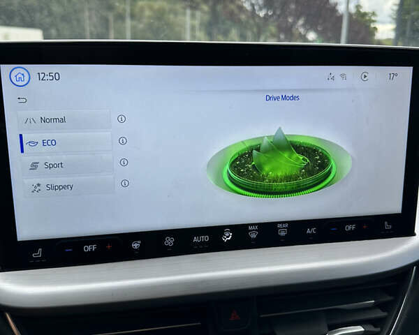 Черный Форд Эскейп, объемом двигателя 2.5 л и пробегом 24 тыс. км за 27900 $, фото 16 на Automoto.ua