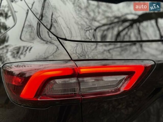 Черный Форд Эскейп, объемом двигателя 1.5 л и пробегом 19 тыс. км за 20999 $, фото 40 на Automoto.ua