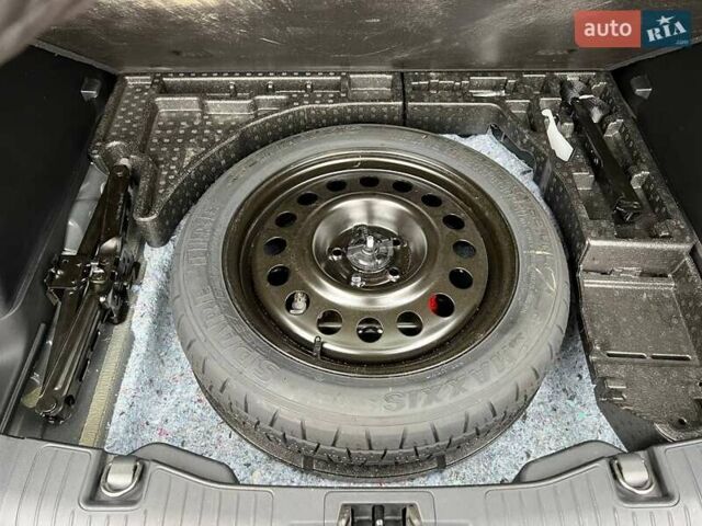 Черный Форд Эскейп, объемом двигателя 2.5 л и пробегом 22 тыс. км за 25000 $, фото 24 на Automoto.ua