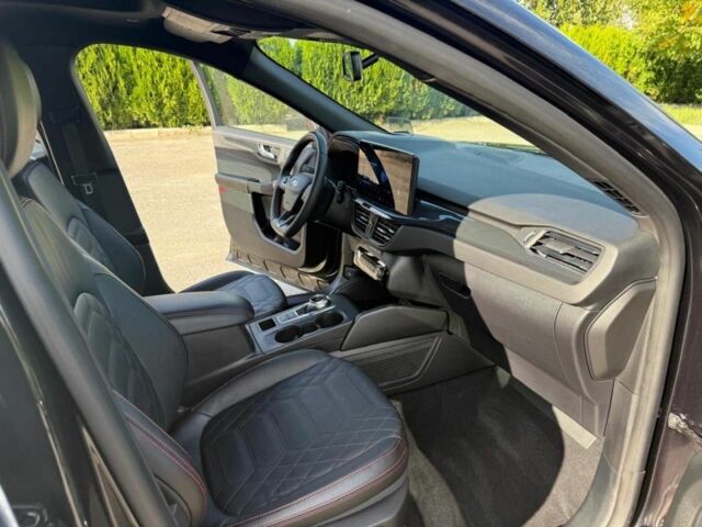 Черный Форд Эскейп, объемом двигателя 2.5 л и пробегом 40 тыс. км за 14200 $, фото 7 на Automoto.ua