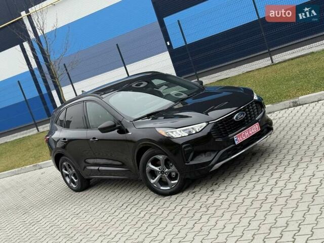 Черный Форд Эскейп, объемом двигателя 1.5 л и пробегом 19 тыс. км за 20999 $, фото 6 на Automoto.ua