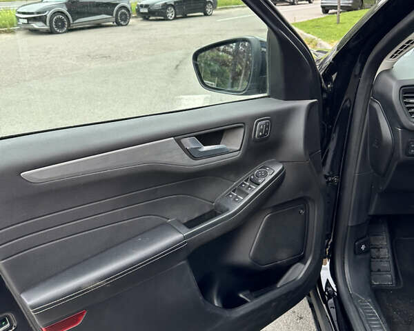 Черный Форд Эскейп, объемом двигателя 2.5 л и пробегом 24 тыс. км за 27900 $, фото 7 на Automoto.ua