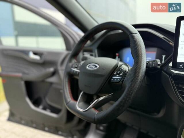 Черный Форд Эскейп, объемом двигателя 1.5 л и пробегом 19 тыс. км за 20999 $, фото 63 на Automoto.ua
