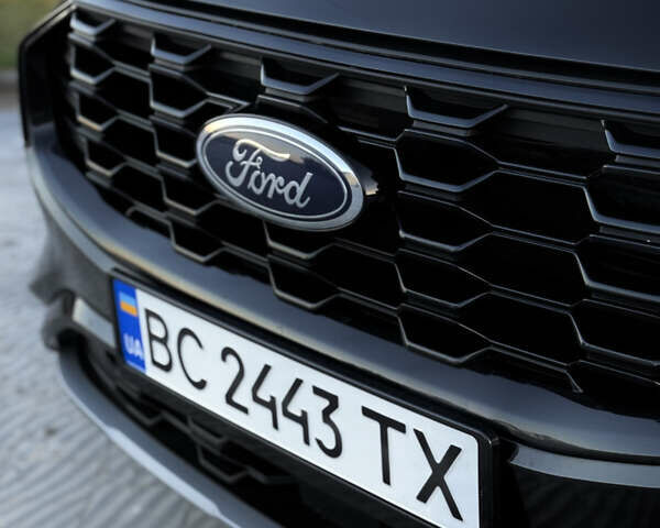 Черный Форд Эскейп, объемом двигателя 1.5 л и пробегом 33 тыс. км за 21800 $, фото 3 на Automoto.ua