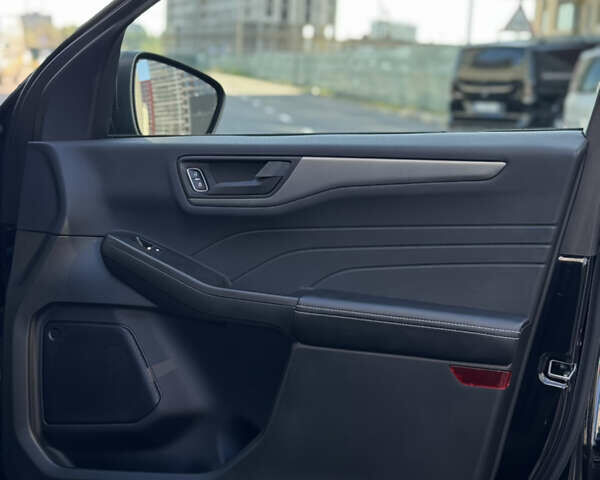 Черный Форд Эскейп, объемом двигателя 1.5 л и пробегом 7 тыс. км за 23900 $, фото 48 на Automoto.ua