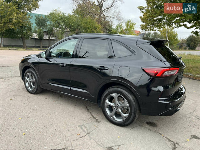 Черный Форд Эскейп, объемом двигателя 1.5 л и пробегом 10 тыс. км за 23900 $, фото 9 на Automoto.ua
