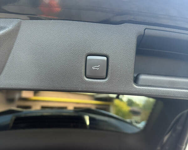 Черный Форд Эскейп, объемом двигателя 2.5 л и пробегом 14 тыс. км за 27500 $, фото 37 на Automoto.ua