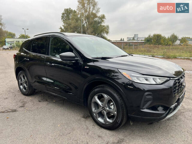 Черный Форд Эскейп, объемом двигателя 1.5 л и пробегом 10 тыс. км за 23900 $, фото 20 на Automoto.ua