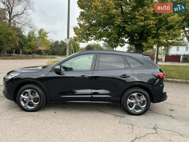 Черный Форд Эскейп, объемом двигателя 1.5 л и пробегом 10 тыс. км за 23900 $, фото 5 на Automoto.ua