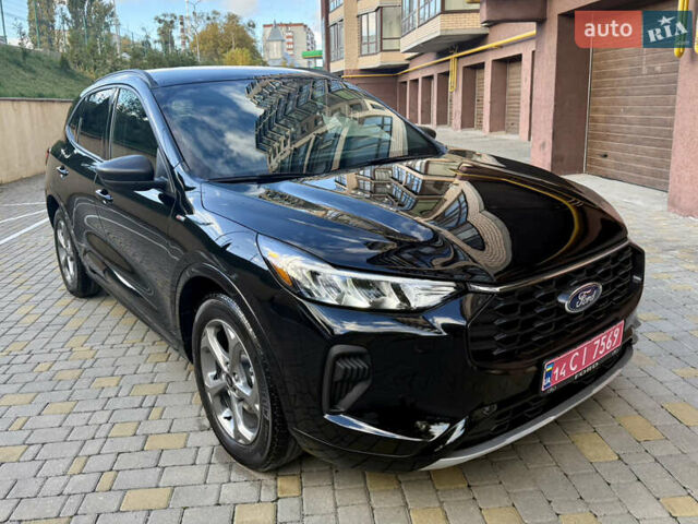 Черный Форд Эскейп, объемом двигателя 2.5 л и пробегом 14 тыс. км за 27500 $, фото 10 на Automoto.ua