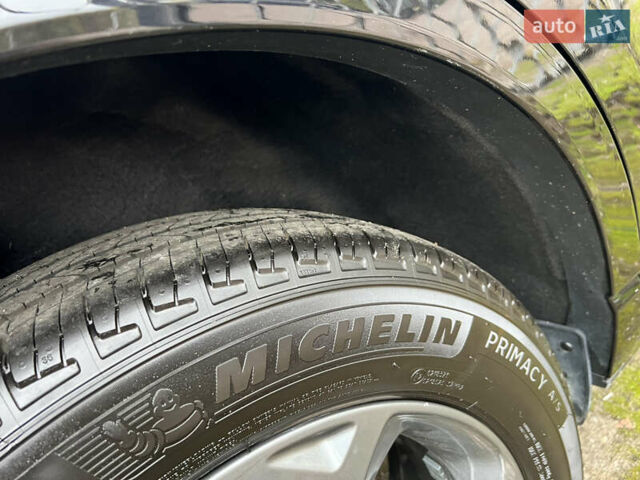 Черный Форд Эскейп, объемом двигателя 1.5 л и пробегом 10 тыс. км за 23900 $, фото 51 на Automoto.ua