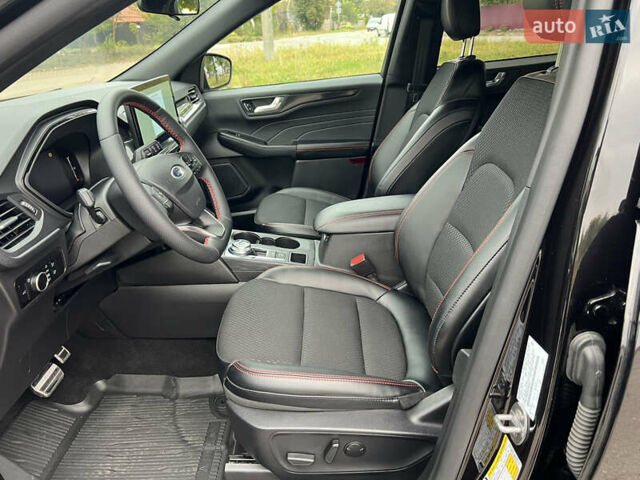 Черный Форд Эскейп, объемом двигателя 1.5 л и пробегом 10 тыс. км за 23900 $, фото 29 на Automoto.ua