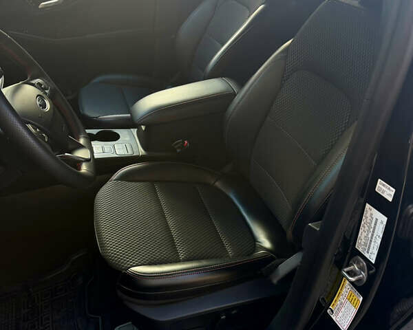 Черный Форд Эскейп, объемом двигателя 2.5 л и пробегом 14 тыс. км за 27500 $, фото 24 на Automoto.ua