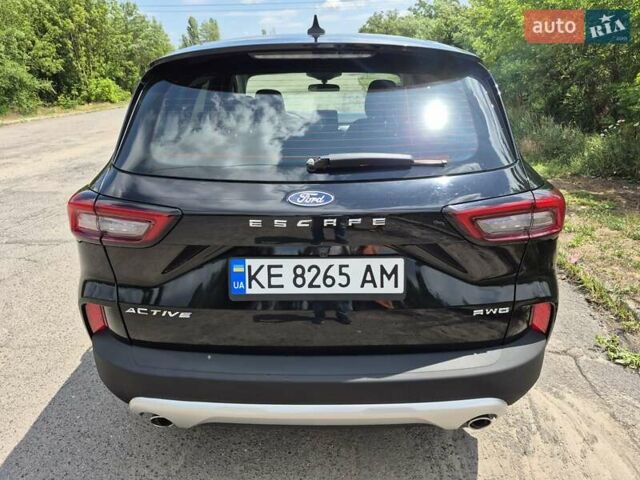 Черный Форд Эскейп, объемом двигателя 1.5 л и пробегом 8 тыс. км за 21900 $, фото 5 на Automoto.ua