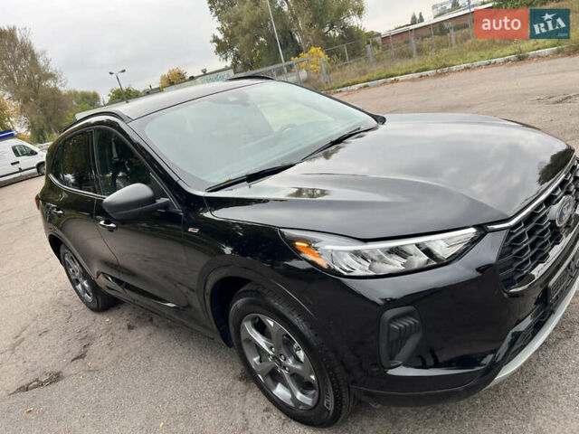 Черный Форд Эскейп, объемом двигателя 1.5 л и пробегом 10 тыс. км за 23900 $, фото 23 на Automoto.ua