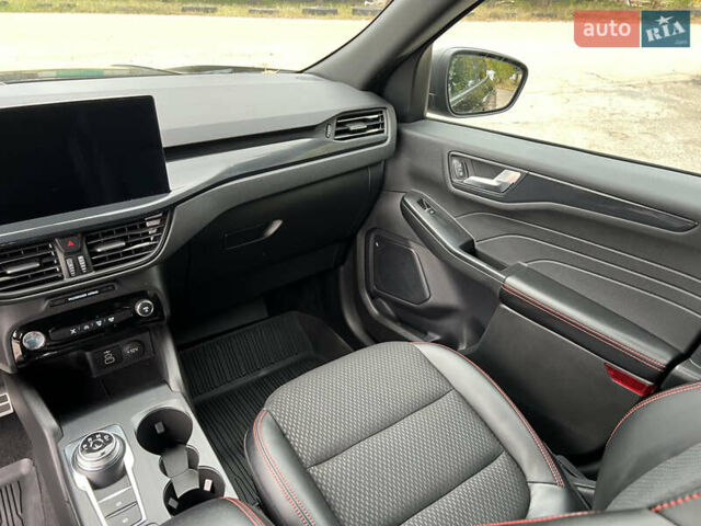 Черный Форд Эскейп, объемом двигателя 1.5 л и пробегом 10 тыс. км за 23900 $, фото 40 на Automoto.ua