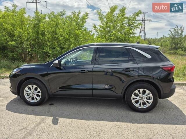 Черный Форд Эскейп, объемом двигателя 1.5 л и пробегом 8 тыс. км за 21900 $, фото 7 на Automoto.ua