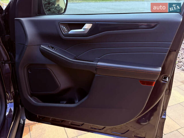 Фіолетовий Форд Ескейп, об'ємом двигуна 2.5 л та пробігом 36 тис. км за 25200 $, фото 48 на Automoto.ua