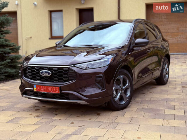 Фіолетовий Форд Ескейп, об'ємом двигуна 2.5 л та пробігом 36 тис. км за 25200 $, фото 1 на Automoto.ua
