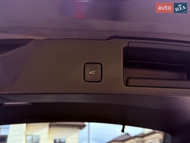 Фіолетовий Форд Ескейп, об'ємом двигуна 2.5 л та пробігом 36 тис. км за 25200 $, фото 37 на Automoto.ua