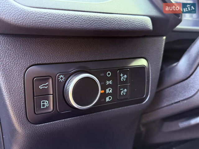 Фіолетовий Форд Ескейп, об'ємом двигуна 2.5 л та пробігом 36 тис. км за 25200 $, фото 36 на Automoto.ua