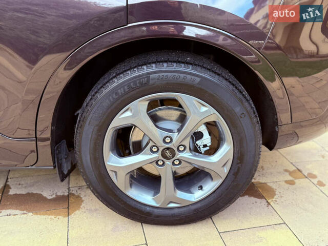 Фіолетовий Форд Ескейп, об'ємом двигуна 2.5 л та пробігом 36 тис. км за 25200 $, фото 34 на Automoto.ua