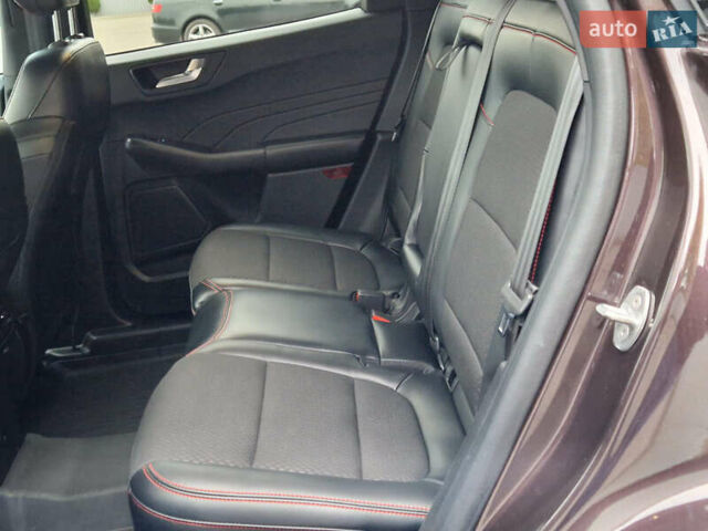 Фіолетовий Форд Ескейп, об'ємом двигуна 2.5 л та пробігом 36 тис. км за 26500 $, фото 6 на Automoto.ua
