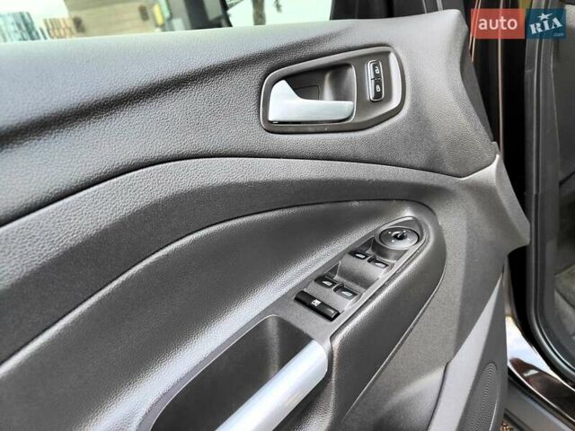 Коричневий Форд Ескейп, об'ємом двигуна 1.6 л та пробігом 212 тис. км за 8490 $, фото 36 на Automoto.ua