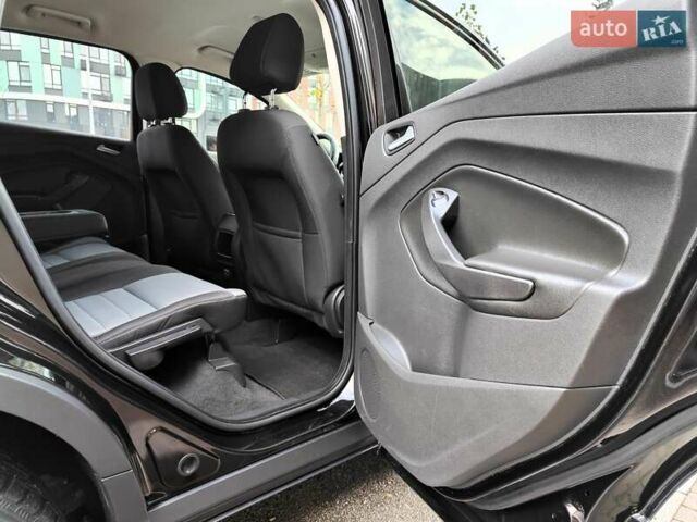 Коричневий Форд Ескейп, об'ємом двигуна 1.6 л та пробігом 212 тис. км за 8490 $, фото 57 на Automoto.ua