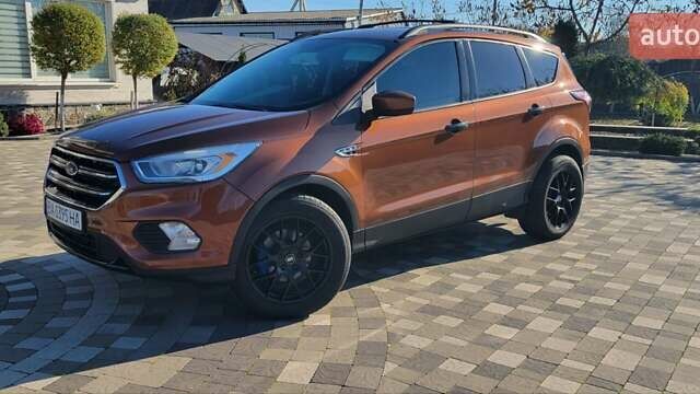 Коричневый Форд Эскейп, объемом двигателя 2.49 л и пробегом 260 тыс. км за 15300 $, фото 36 на Automoto.ua