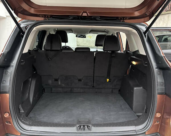 Коричневый Форд Эскейп, объемом двигателя 2 л и пробегом 118 тыс. км за 15900 $, фото 4 на Automoto.ua